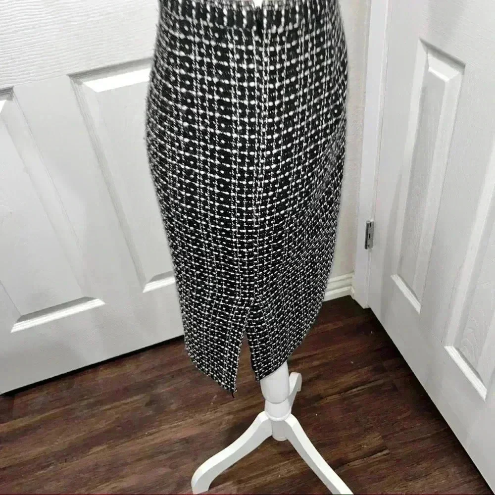 Michael Kors Tweed pencil skirt with side split, zip side closure: career wear